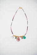COLLAR PIEDRITAS DIJE DORADOS Y PIEDRAS