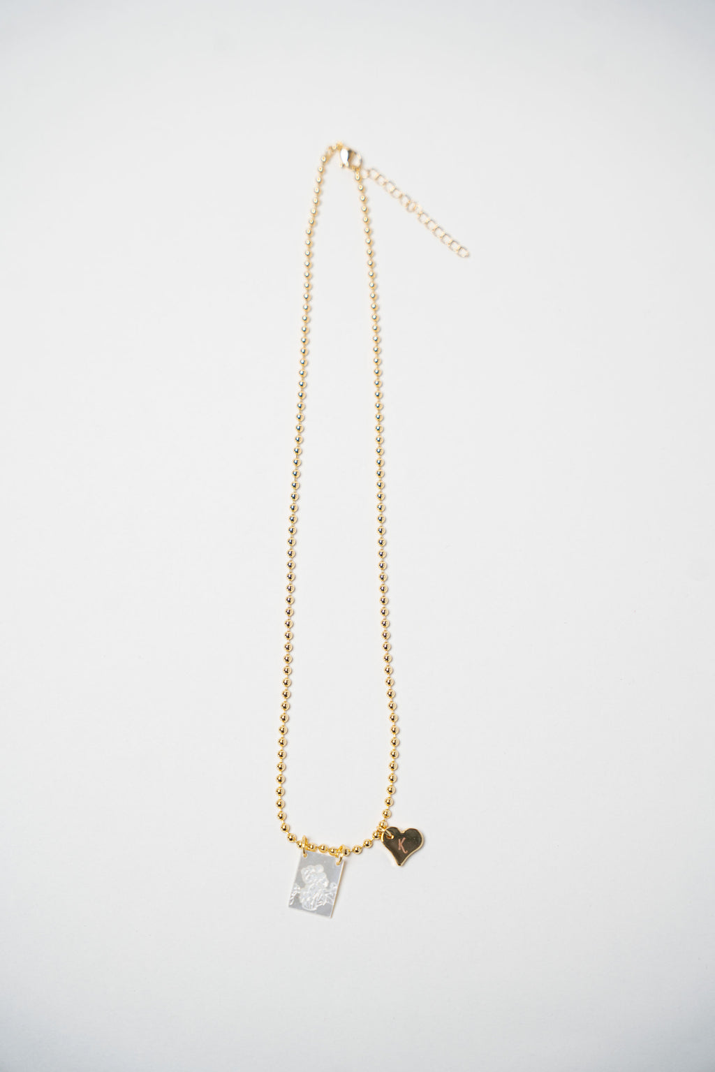 COLLAR BALINES VIRGEN DESATANUDOS
