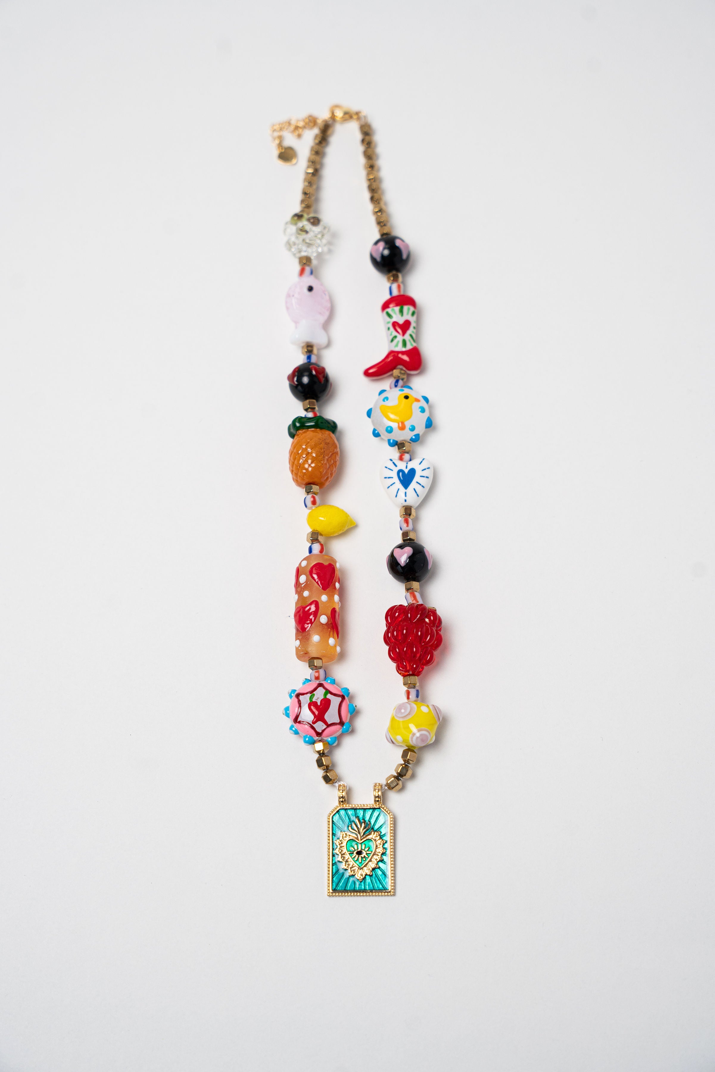 COLLAR CORTO PIEDRAS DE COLORES DIJE