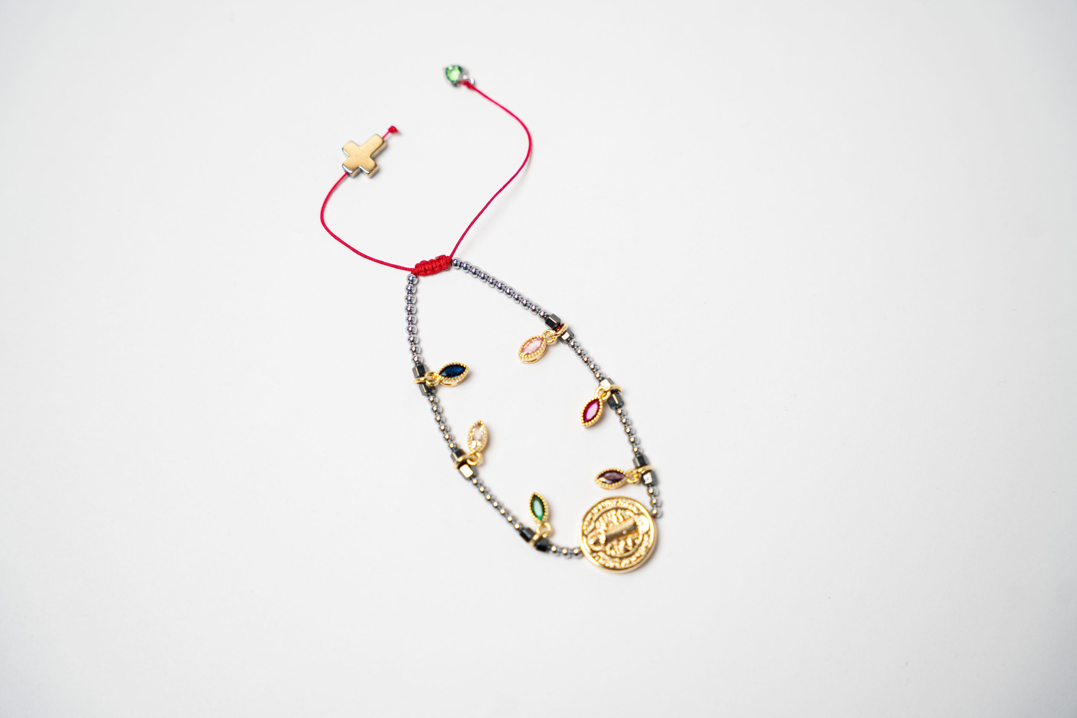 PULSERA PIEDRITAS VARIAS PIEDRITAS Y DIJE